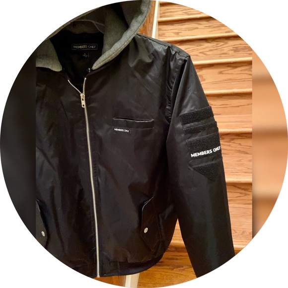 NWT MEMBER’S ONLY Black Bomber Jacket L Hood - Picture 4 of 16